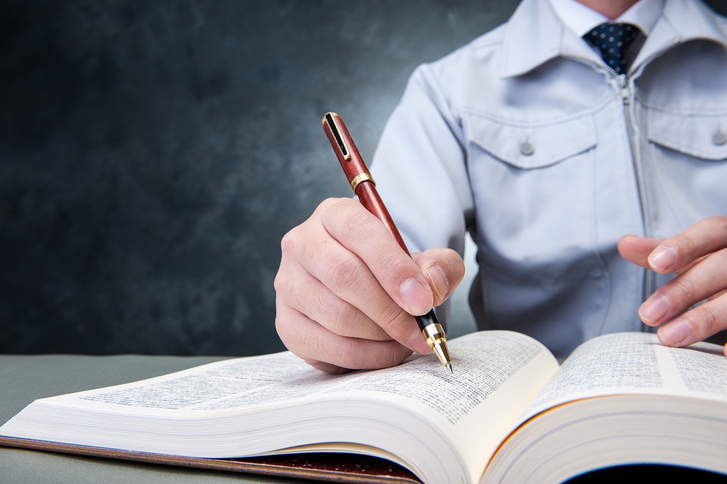 電気設備工事の現場で求められるスキルとは